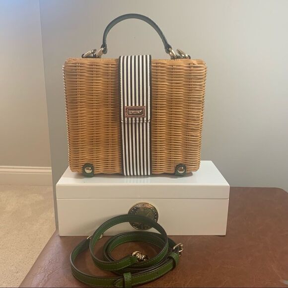 Henri Bendel Montauk Wicker Lunch Box - Picture 10 of 12